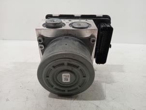 Gebruikte ABS Pomp Mercedes C-Klasse Prijs € 265,00 Margeregeling aangeboden door Van der Ven Autorecycling B.V.