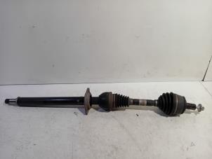 Gebruikte Cardanas rechts-voor (VWA) Mercedes CLA Prijs € 120,00 Margeregeling aangeboden door Van der Ven Autorecycling B.V.