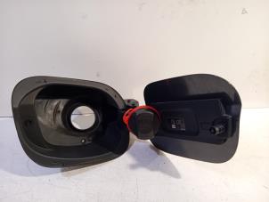 Gebruikte Tank Klep Opel Astra Prijs € 35,00 Margeregeling aangeboden door Van der Ven Autorecycling B.V.