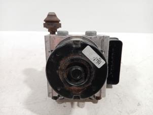 Gebruikte ABS Pomp Suzuki Swift Prijs € 225,00 Margeregeling aangeboden door Van der Ven Autorecycling B.V.