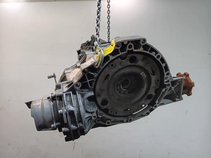 Gebruikte Versnellingsbak Audi A4 Prijs € 999,99 Margeregeling aangeboden door Van der Ven Autorecycling B.V.
