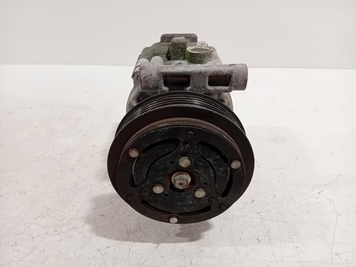 Gebruikte Aircopomp Fiat 500 Prijs € 17,00 Margeregeling aangeboden door Van der Ven Autorecycling B.V.