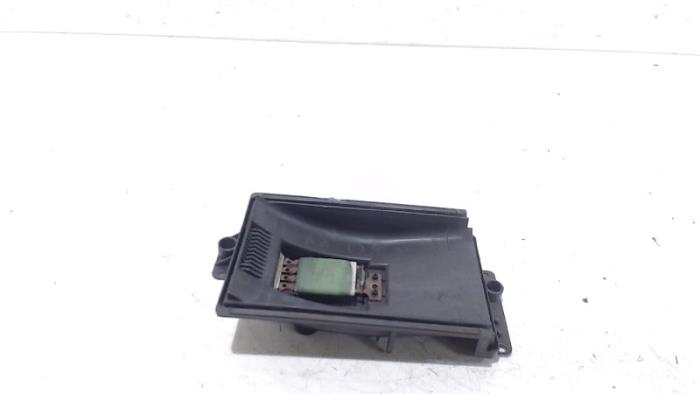 Kachel Weerstand van een Volkswagen Lupo 2001