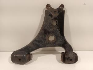 Gebruikte Draagarm links-voor Mercedes A-Klasse Prijs € 50,00 Margeregeling aangeboden door Van der Ven Autorecycling B.V.