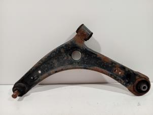 Gebruikte Draagarm links-voor Mitsubishi ASX Prijs € 35,00 Margeregeling aangeboden door Van der Ven Autorecycling B.V.