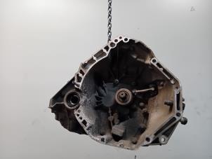 Gebruikte Versnellingsbak Smart Forfour Prijs € 322,00 Margeregeling aangeboden door Van der Ven Autorecycling B.V.