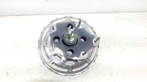 Gebruikte Rembol Renault Captur Prijs € 40,00 Margeregeling aangeboden door Van der Ven Autorecycling B.V.