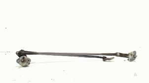 Gebruikte Ruitenwis Mechaniek Mazda 626 Prijs € 21,00 Margeregeling aangeboden door Van der Ven Autorecycling B.V.