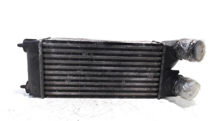 Gebruikte Intercooler Peugeot Partner Prijs € 15,00 Margeregeling aangeboden door Van der Ven Autorecycling B.V.