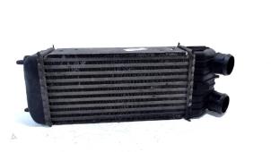 Gebruikte Intercooler Peugeot 207 Prijs € 20,00 Margeregeling aangeboden door Van der Ven Autorecycling B.V.
