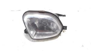 Gebruikte Richtingaanwijzer rechts Mercedes E-Klasse Prijs € 21,00 Margeregeling aangeboden door Van der Ven Autorecycling B.V.