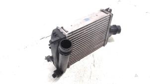Intercooler van een Nissan X-Trail 2001