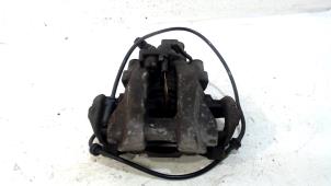 Gebruikte Remklauw (Tang) rechts-achter Mercedes S-Klasse Prijs € 39,00 Margeregeling aangeboden door Van der Ven Autorecycling B.V.