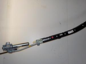 Gebruikte Airbag hemel links Mercedes R-Klasse Prijs € 96,00 Margeregeling aangeboden door Van der Ven Autorecycling B.V.