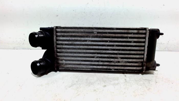 Gebruikte Intercooler Peugeot Partner Prijs € 12,00 Margeregeling aangeboden door Van der Ven Autorecycling B.V.
