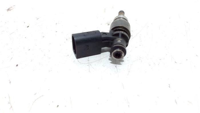 Injector (benzine injectie) van een Audi S5 2009