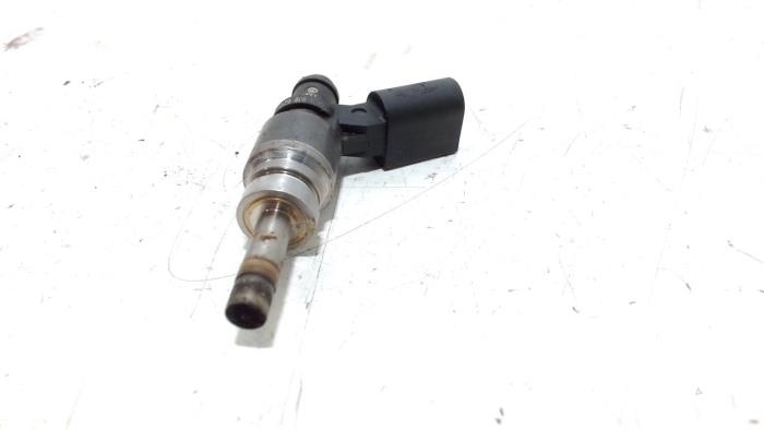 Injector (benzine injectie) van een Audi S5 2009