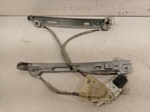 Gebruikte Ruitmechaniek 4Deurs rechts-voor Dodge Caliber Prijs € 95,00 Margeregeling aangeboden door Van der Ven Autorecycling B.V.