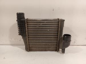 Gebruikte Intercooler Peugeot 3008 Prijs € 30,00 Margeregeling aangeboden door Van der Ven Autorecycling B.V.