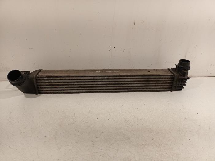 Gebruikte Intercooler Renault Scenic Prijs € 50,00 Margeregeling aangeboden door Van der Ven Autorecycling B.V.