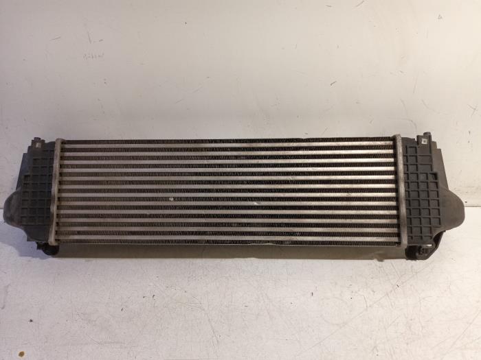 Gebruikte Intercooler Iveco New Daily Prijs € 135,00 Margeregeling aangeboden door Van der Ven Autorecycling B.V.