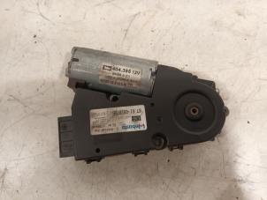 Gebruikte Schuifdak Motor BMW Mini One Prijs € 145,00 Margeregeling aangeboden door Van der Ven Autorecycling B.V.