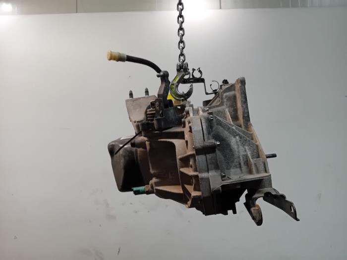Versnellingsbak van een Dacia Sandero 2015