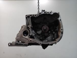 Gebruikte Versnellingsbak Dacia Sandero Prijs € 479,00 Margeregeling aangeboden door Van der Ven Autorecycling B.V.