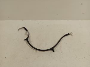 Gebruikte HV kabel (hoog voltage) Ford Focus Prijs € 10,00 Margeregeling aangeboden door Van der Ven Autorecycling B.V.