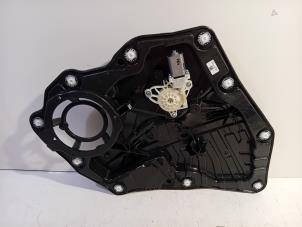 Gebruikte Ruitmechaniek 4Deurs rechts-achter Ford Puma Prijs € 70,00 Margeregeling aangeboden door Van der Ven Autorecycling B.V.