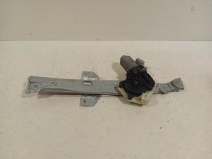 Gebruikte Raammechaniek 4Deurs rechts-achter Ford KA Prijs € 60,00 Margeregeling aangeboden door Van der Ven Autorecycling B.V.