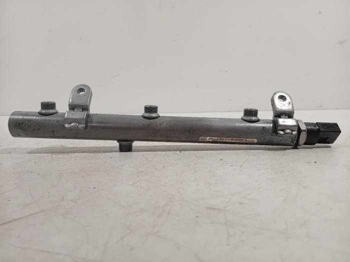 Gebruikte Verstuiver brug Chrysler 300 C Prijs € 85,00 Margeregeling aangeboden door Van der Ven Autorecycling B.V.