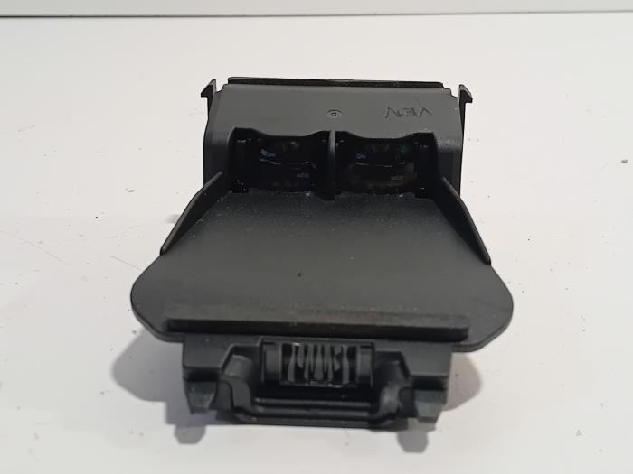Gebruikte Cruise control sensor Mazda CX-5 Prijs € 45,00 Margeregeling aangeboden door Van der Ven Autorecycling B.V.