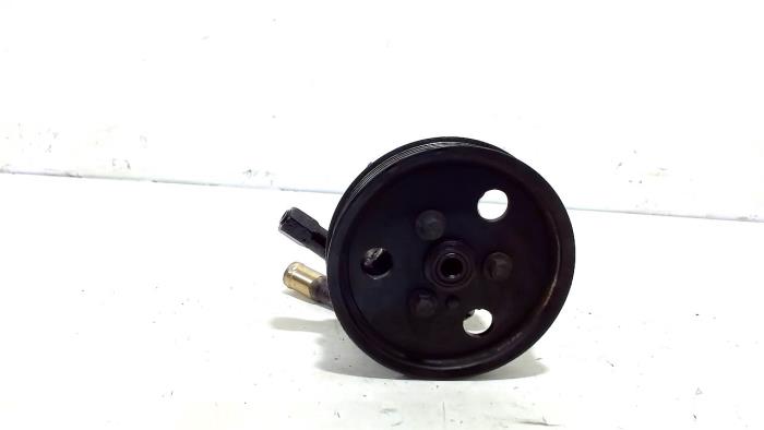Gebruikte Pomp Servo Jeep Cherokee Prijs € 39,00 Margeregeling aangeboden door Van der Ven Autorecycling B.V.