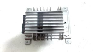 Gebruikte Radio versterker Nissan 370Z Prijs € 110,00 Margeregeling aangeboden door Van der Ven Autorecycling B.V.