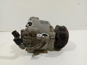 Gebruikte Pomp Airco Mitsubishi Outlander Prijs € 370,00 Margeregeling aangeboden door Van der Ven Autorecycling B.V.