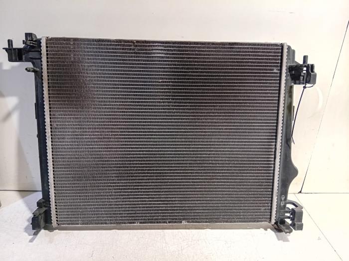 Gebruikte Radiateur Renault Megane Prijs € 60,00 Margeregeling aangeboden door Van der Ven Autorecycling B.V.