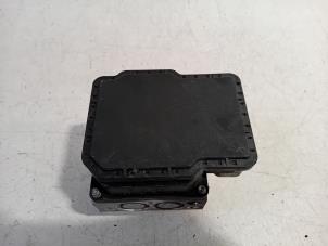 Gebruikte ABS Pomp Honda Jazz Prijs € 150,00 Margeregeling aangeboden door Van der Ven Autorecycling B.V.