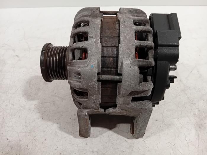 Dynamo van een Dacia Sandero 2013