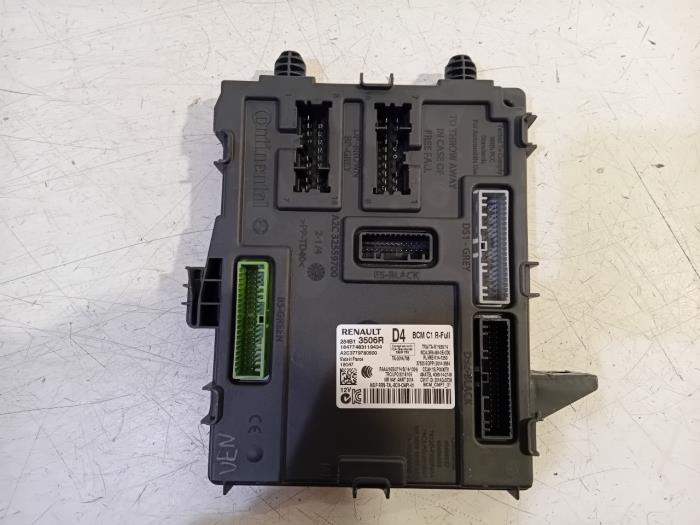 Gebruikte Computer Body Control Renault Megane Prijs € 85,00 Margeregeling aangeboden door Van der Ven Autorecycling B.V.