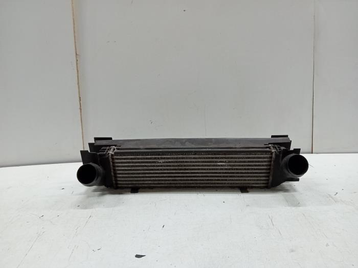 Gebruikte Intercooler BMW 1-Serie Prijs € 60,00 Margeregeling aangeboden door Van der Ven Autorecycling B.V.