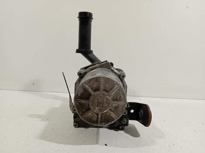 Stuurbekrachtiging Pomp van een Peugeot 5008 2010