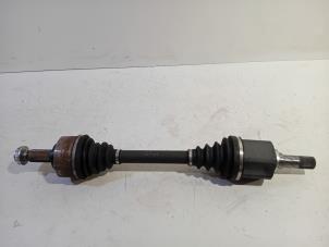 Gebruikte Homokineetas links-voor Mercedes Vito Prijs € 94,00 Margeregeling aangeboden door Van der Ven Autorecycling B.V.