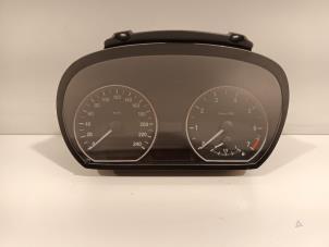 Gebruikte Cockpit BMW 1-Serie Prijs € 60,00 Margeregeling aangeboden door Van der Ven Autorecycling B.V.