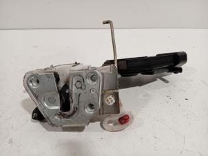 Gebruikte Deurslot Mechaniek 4Deurs links-voor Daihatsu Trevis Prijs € 15,00 Margeregeling aangeboden door Van der Ven Autorecycling B.V.