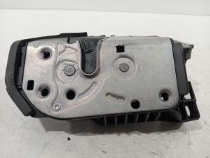 Gebruikte Slotmechaniek Portier 4Deurs links-achter Seat Alhambra Prijs € 25,00 Margeregeling aangeboden door Van der Ven Autorecycling B.V.