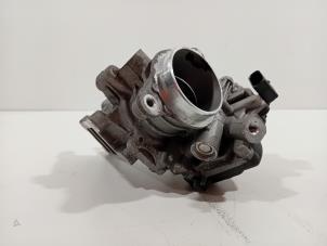 Gebruikte Gasklephuis Skoda Superb Prijs € 75,00 Margeregeling aangeboden door Van der Ven Autorecycling B.V.