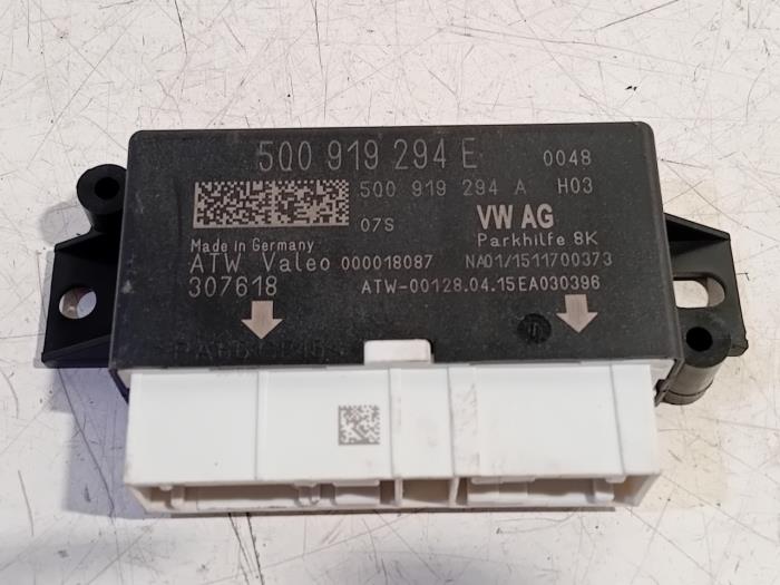 Gebruikte PDC Module Seat Leon Prijs € 10,00 Margeregeling aangeboden door Van der Ven Autorecycling B.V.