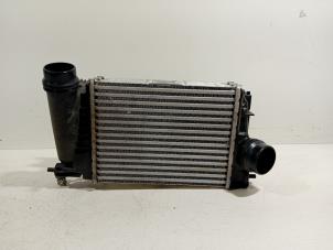 Gebruikte Intercooler Renault Grand Scenic Prijs € 56,00 Margeregeling aangeboden door Van der Ven Autorecycling B.V.