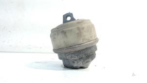 Gebruikte Motorrubber Mercedes S-Klasse Prijs € 21,00 Margeregeling aangeboden door Van der Ven Autorecycling B.V.